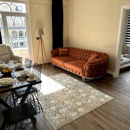 نفسهير The Suit Residence Daire المظهر الخارجي الصورة