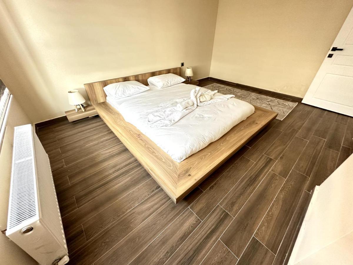 نفسهير The Suit Residence Daire المظهر الخارجي الصورة
