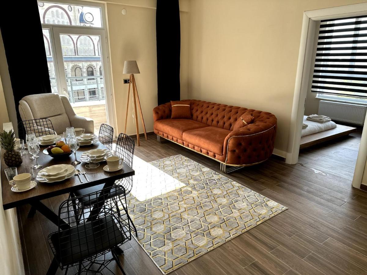 نفسهير The Suit Residence Daire المظهر الخارجي الصورة