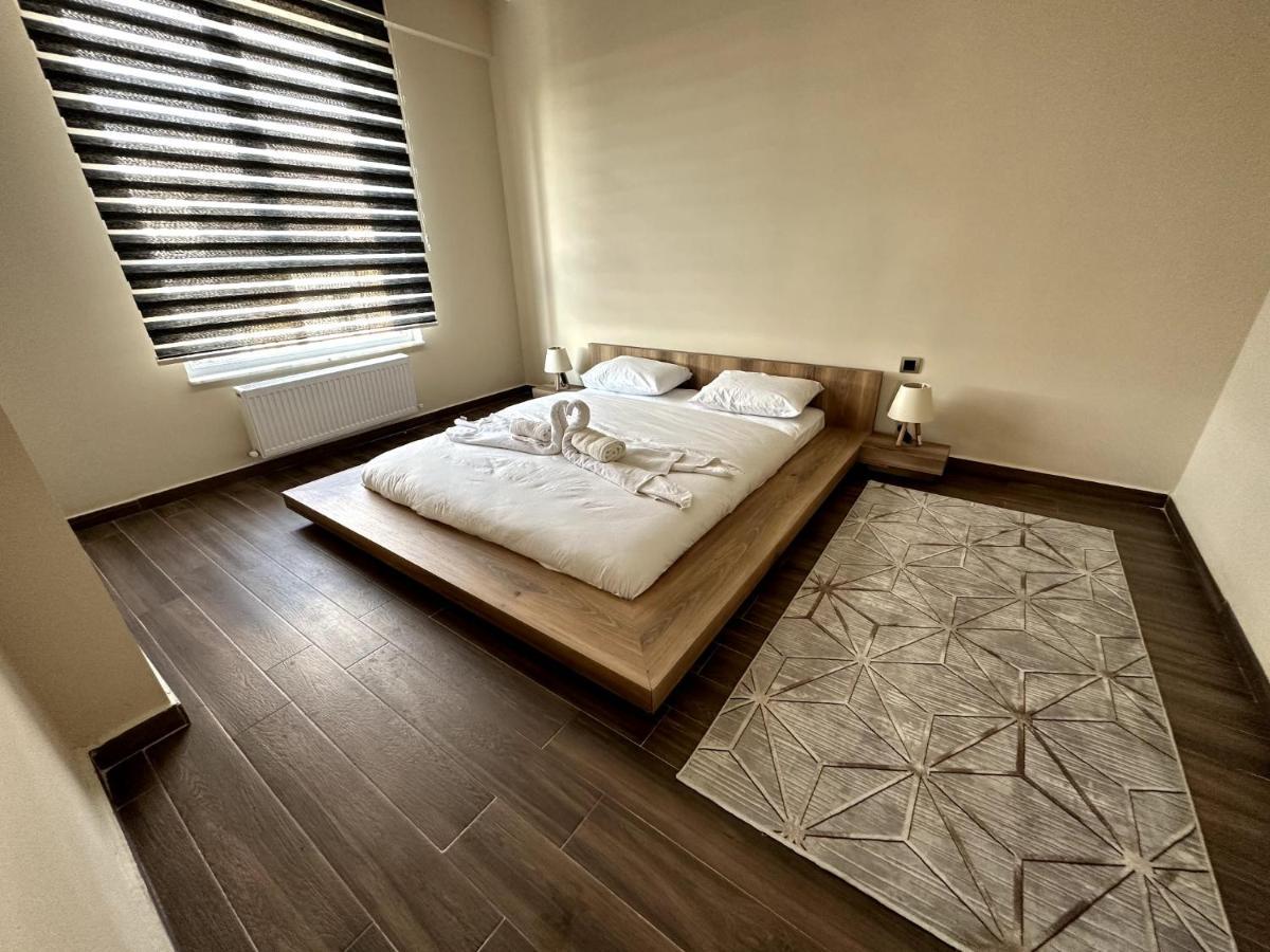 نفسهير The Suit Residence Daire المظهر الخارجي الصورة